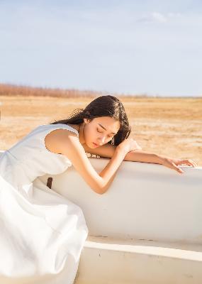 诱女偷伦初尝云雨H